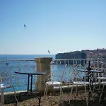 Onyx & * Dubrovnik