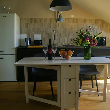 Apartamento Onyx & *